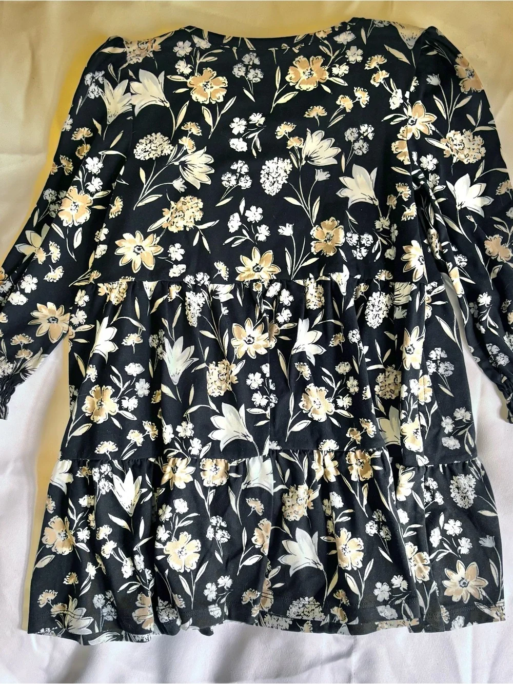 EUC Bixby Nomad Black, White, Beige Floral Fit & Flare Dress Size 4/5